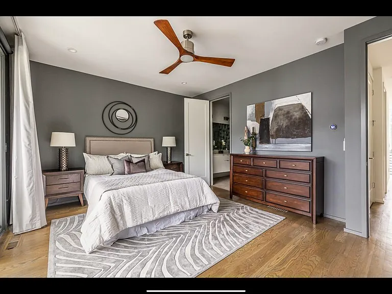 713 Moreland Ave SE #2 — Photo 27