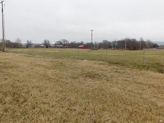 3rd image of 1010 Battery Dr