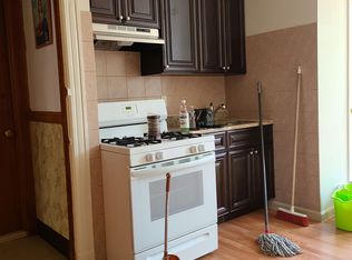 1868 Greene Ave APT 1R, Ridgewood, NY 11385