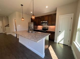 807 Jameson St, Weatherford, TX 76086