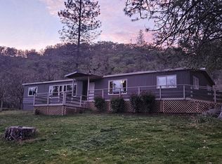 442 Tenney Dr, Rogue River, OR 97537