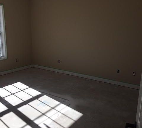 4th image of 2718 Waters Place Dr #A