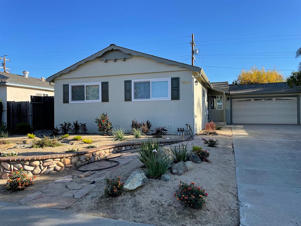 1st image of 1574 Sabina Way