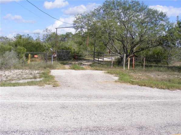 430 Fm 2049, Three Rivers, TX 78071