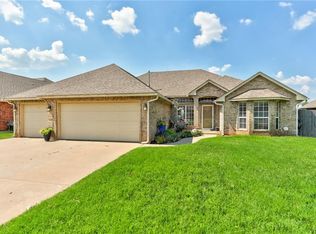 421 E Raleigh Ter, Mustang, OK 73064