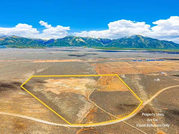 Tune Dr, El Prado, NM 87529