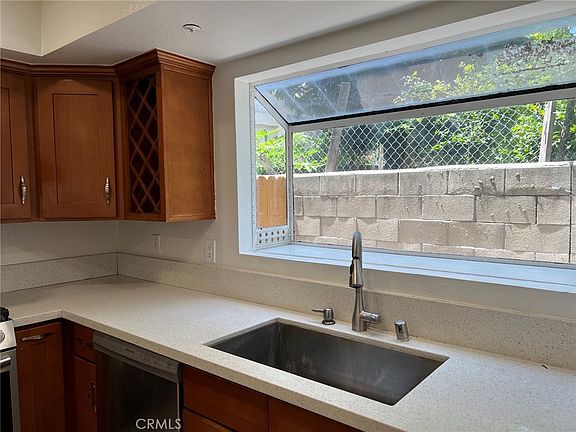 5th image of 4018 W 5th St APT K