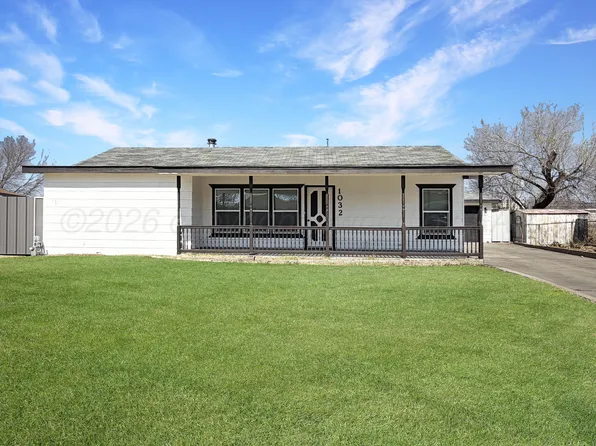 1032 Thrams St, Borger, TX 79007