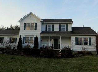 9123 Hirst Rd, Newark, OH 43056