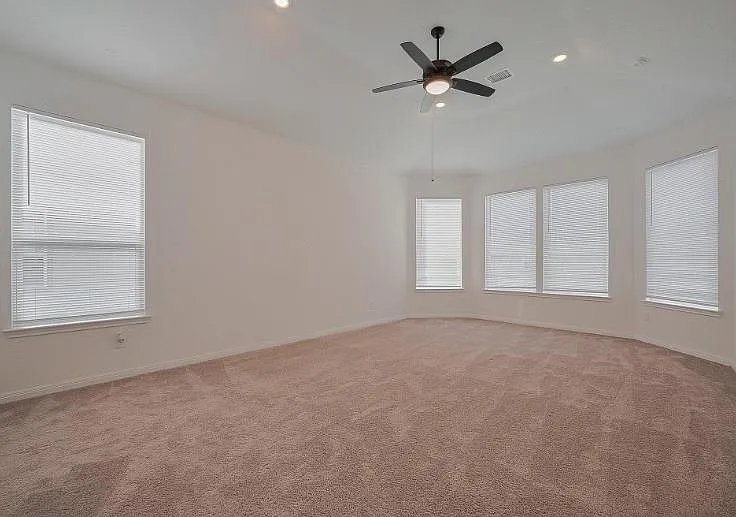 5815 Texas Sage Dr — Photo 32