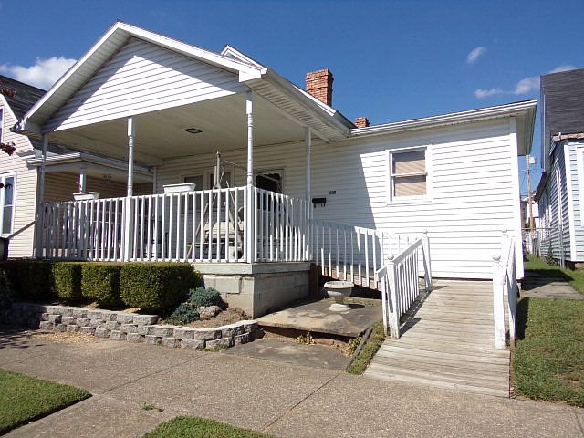 1st image of 1659 Highland Ave
