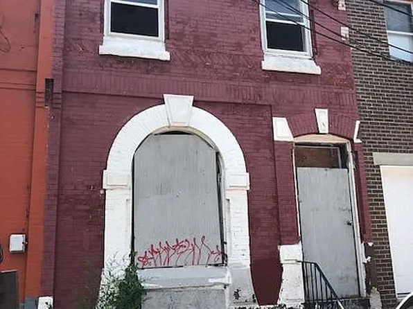 2260 N Van Pelt St, Philadelphia, PA 19132