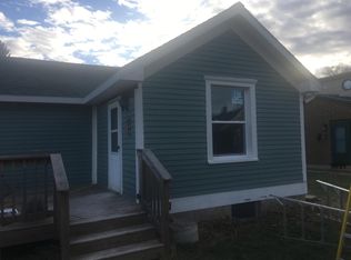 313 2nd St SW, Dickinson, ND 58601