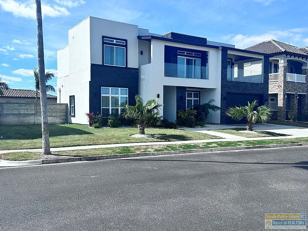 4 bed, 3.0 bath, 3255 sqft, $4,200 — Photo 4