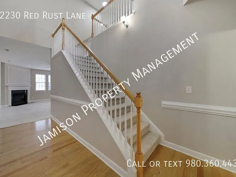 12230 Red Rust Ln — Photo 2