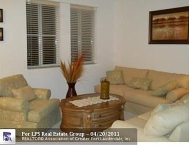 4th image of 2925 NW 126th Ave #3071