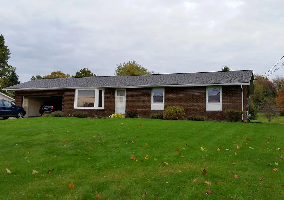6122 Pilot Knob Ave NE