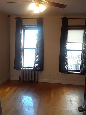 Rented by Your Vanity Realty | media 18