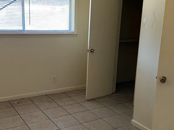 403 Gulpha Drive Apartments