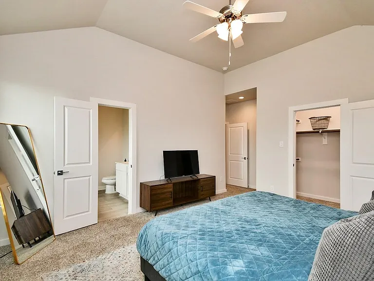 7847 Grand Louis Way — Photo 39