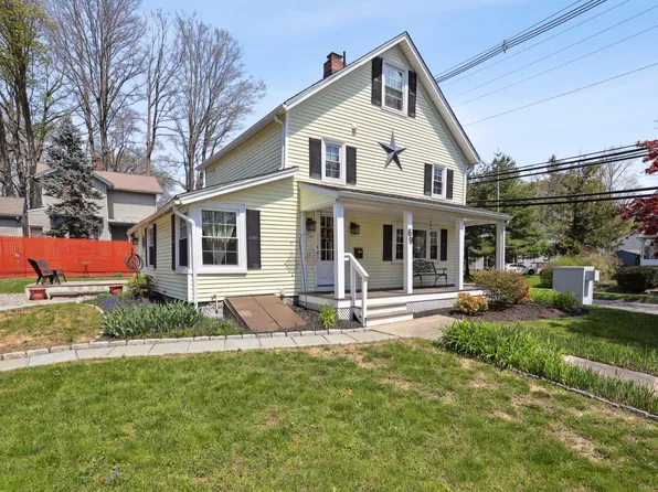 69 Grassy Plain Street, Bethel, CT 06801