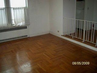 2nd image of 1625 E 13th St APT 1G