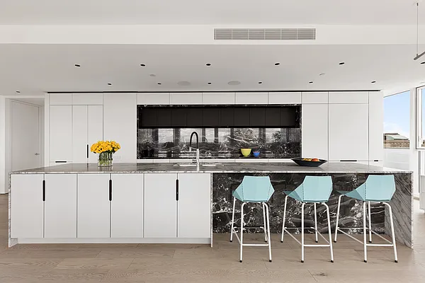 Sold by Compass | media 4