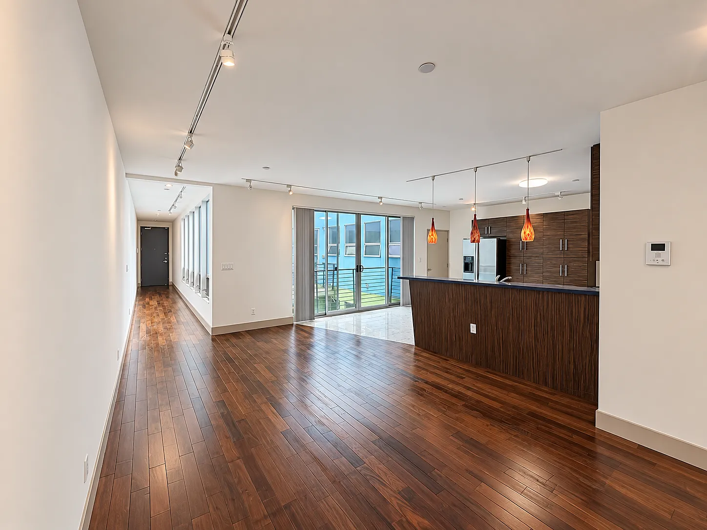 Top-Floor Pacific Heights 2BR/2BA with Skylights, In-Unit Laundry & Parking — Photo 1