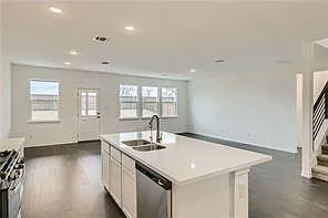 120 Thurman Holt Rd — Photo 6