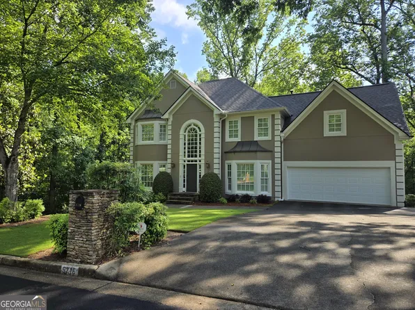 5716 Fairley Hall Ct, Peachtree Corners, GA 30092