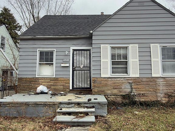 2nd image of 12140 Wayburn St