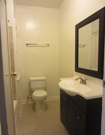 4th image of 965 N Vendome St APT 102