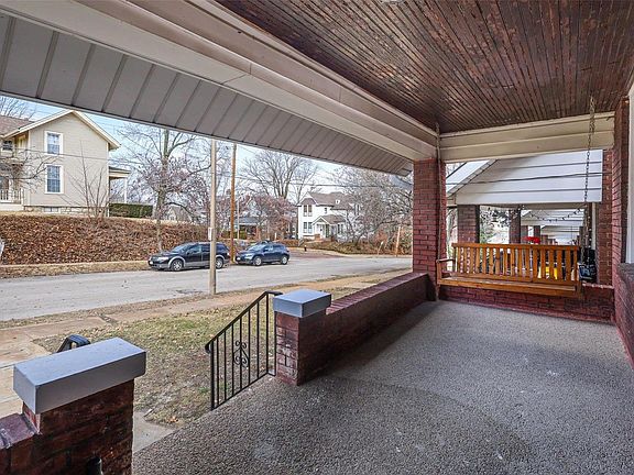 2nd image of 2506 Sulphur Ave