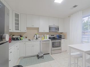 3330 B St SE #1, Washington, DC 20019