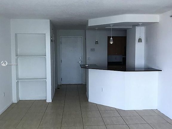 4th image of 6917 Collins Ave APT 520