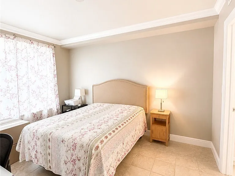 2825 Palm Beach Blvd #218 — Photo 8