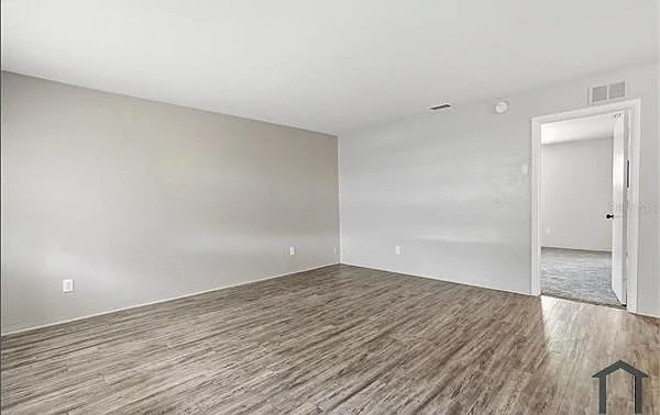 5991 Fairfield Ave S — Photo 5