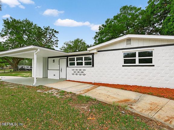 5th image of 2934 STONEHURST Road W