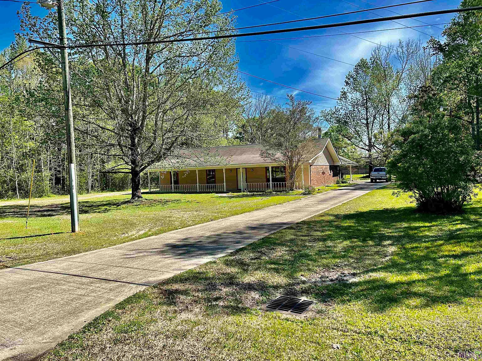 割礼 First PARADAISE K 10450 Peairs Rd, Zachary, LA 70791 | Zillow