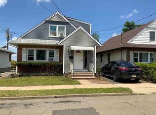 61 Riverview Rd #1F, Jersey City, NJ 07305