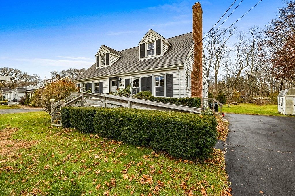 47 Vernon St, Bridgewater, MA 02324 Zillow