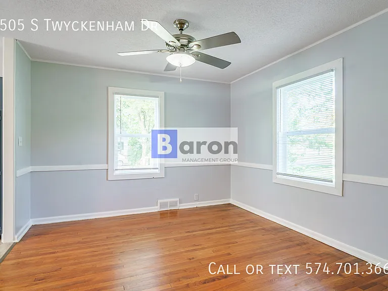 2505 S Twyckenham Dr — Photo 13