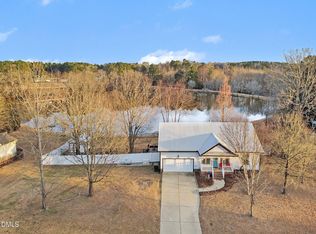 735 Cross Link Dr, Angier, NC 27501