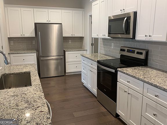 5th image of 108 Indigo Cir