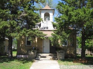 6580 Dahlgren Rd, Chaska, MN 55318