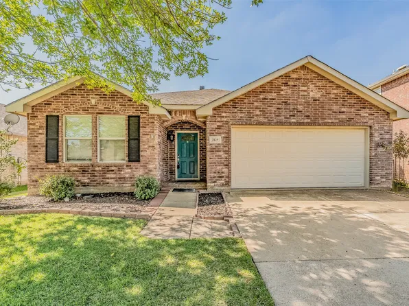 7429 Candler Dr, Fort Worth, TX 76131