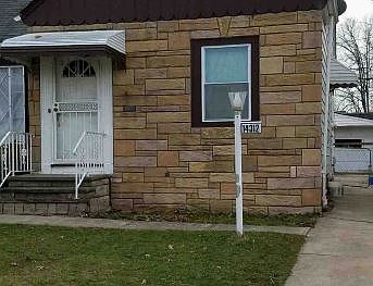 5th image of 14312 Reddington Ave