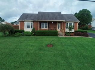 705 Red Hollow Dr, Springfield, TN 37172