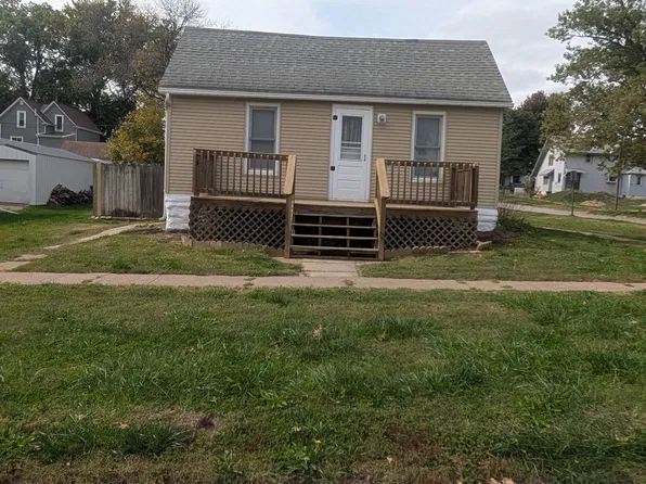 1801 6th St, Harlan, IA 51537