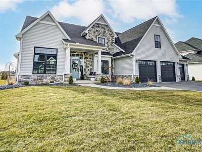 1009 Brampton Park Rd, Perrysburg, OH, 43551